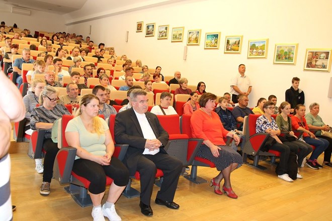 Susretom obitelji s petero i više djece Varaždinska biskupija „hodala“ za život